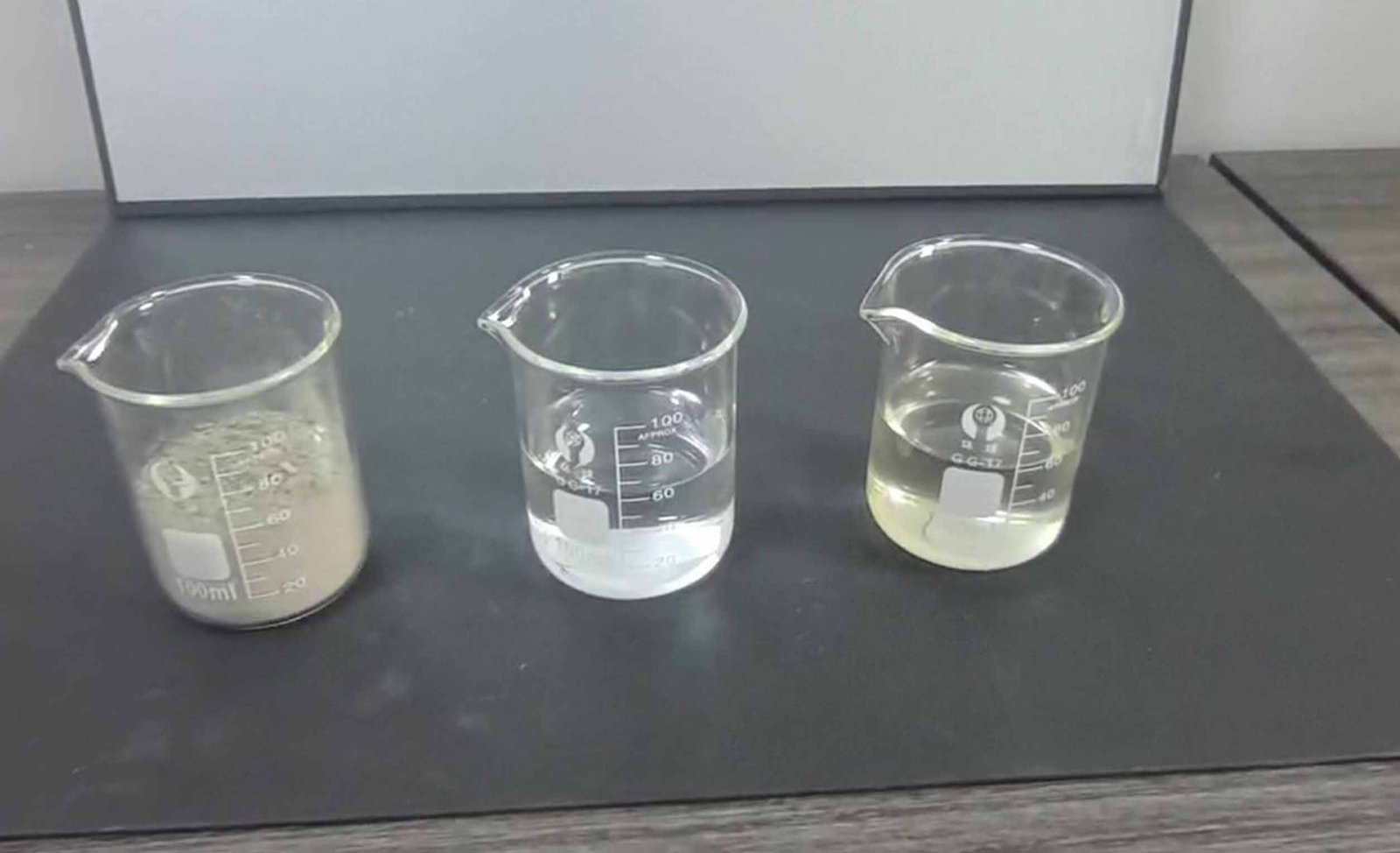 How to use sodium silicate with cement mixing water glass with cement paste for waterproofing and rapid repair applications