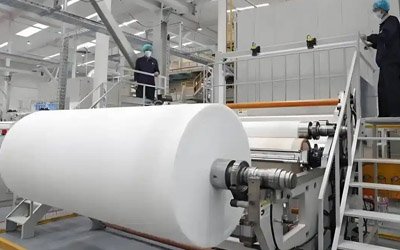 Silicate products in paper industry showing deinking pulp processing coating binders and paper tube adhesives