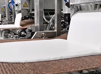 Sodium silicate in pulp processing and fiber treatment showing bleaching stabilization fiber modification and filler precipitation